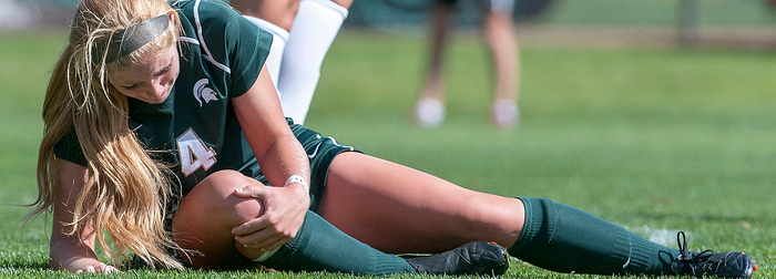 ¿Por qué las mujeres sufren más lesiones deportivas que los hombres?